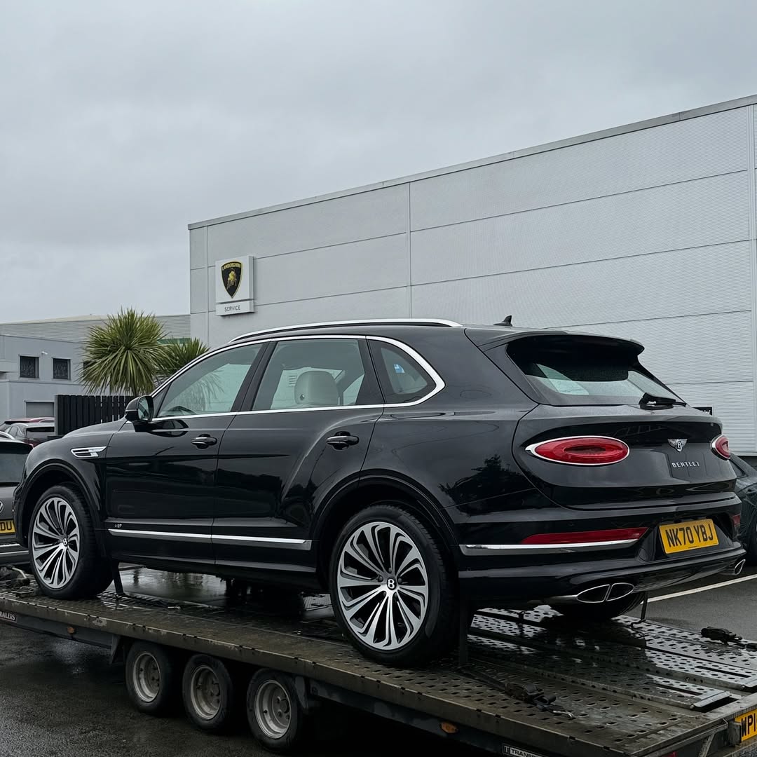 Bentley Bentayga at Lamborghini service centre — XLR8 Movements prestige transport